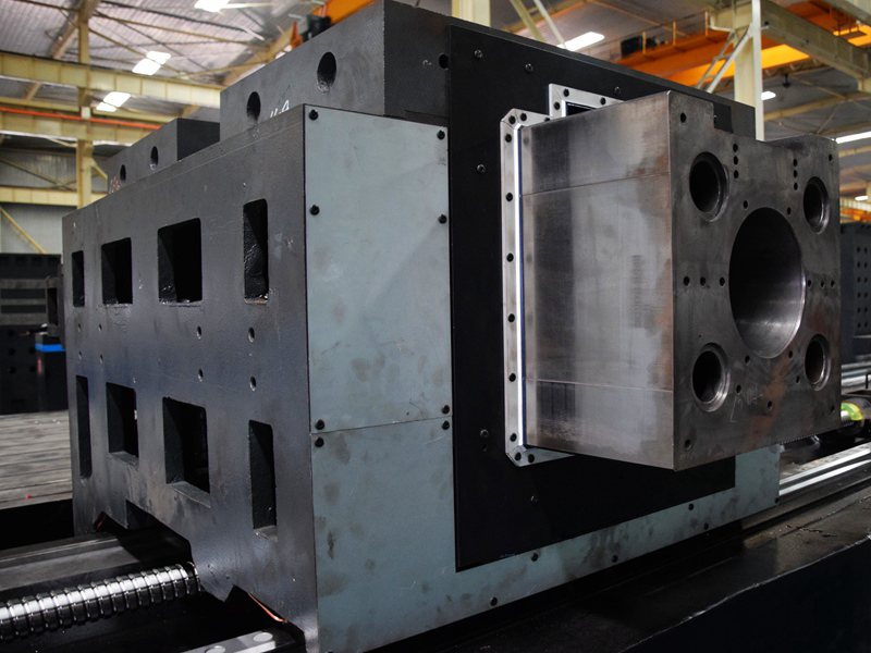 主轴部件.jpg 主轴部件.jpg