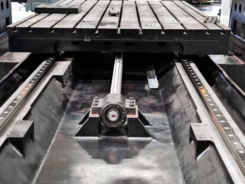 导轨.jpg 导轨.jpg