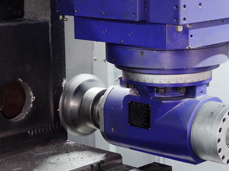 乔那科定梁动台式龙门加工中心：小型高精度加工的理想解决方案